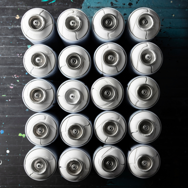 Anpassade sprayburkar